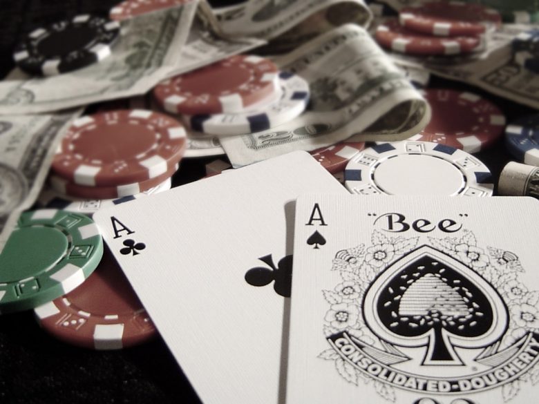 Cara Menang Main Poker Uang Asli